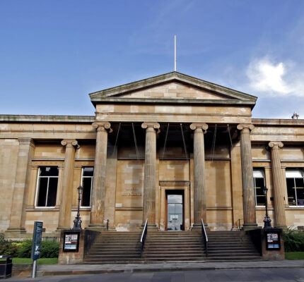 Museum & Art Gallery